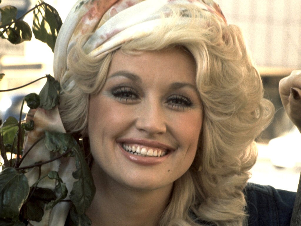 Dolly Parton: How in hell did I get all that done? – UNCUT