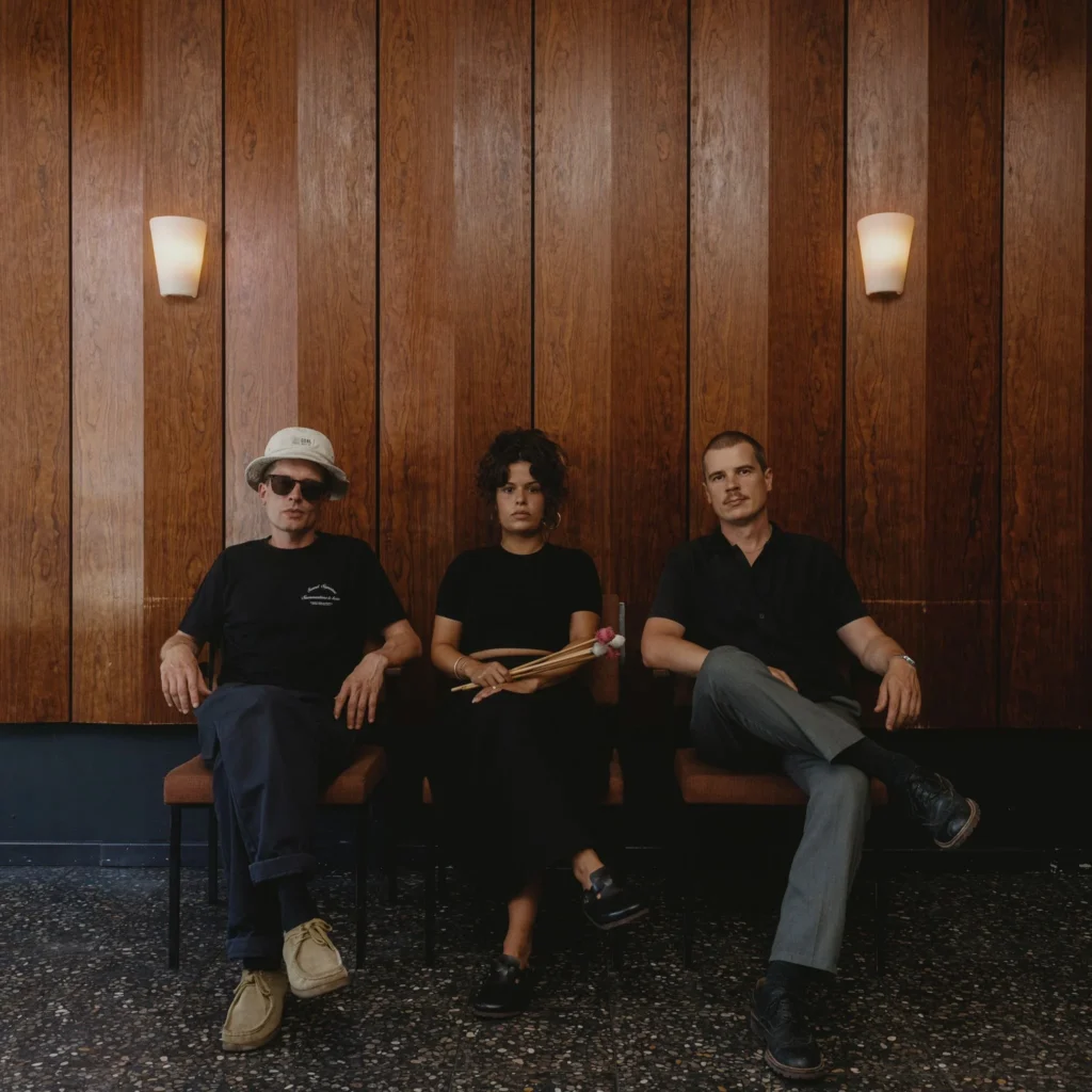 The Twit 1, II, Three ft: Reginald Omas Mamode IV – Love & Mercy (Single) The Twit 1, II, Three ft: Reginald Omas Mamode IV – Love & Mercy (Single)