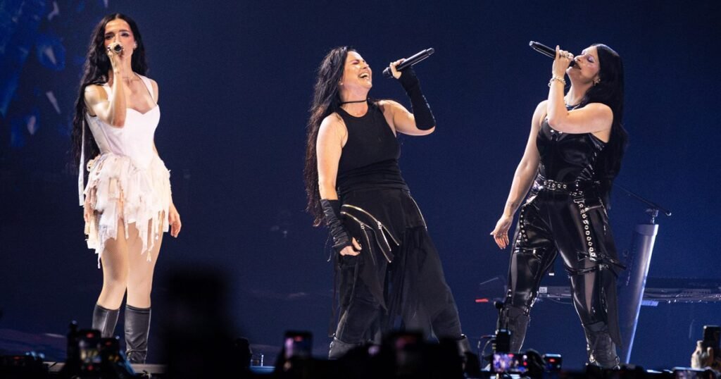 Live review: Evanescence, London The O2 Live review: Evanescence, London The O2