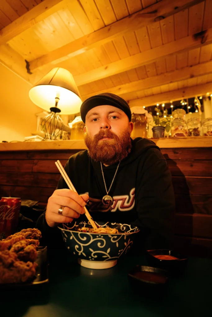 Smokey – Mariner Lane (Single) + 10 Questions Smokey – Mariner Lane (Single) + 10 Questions