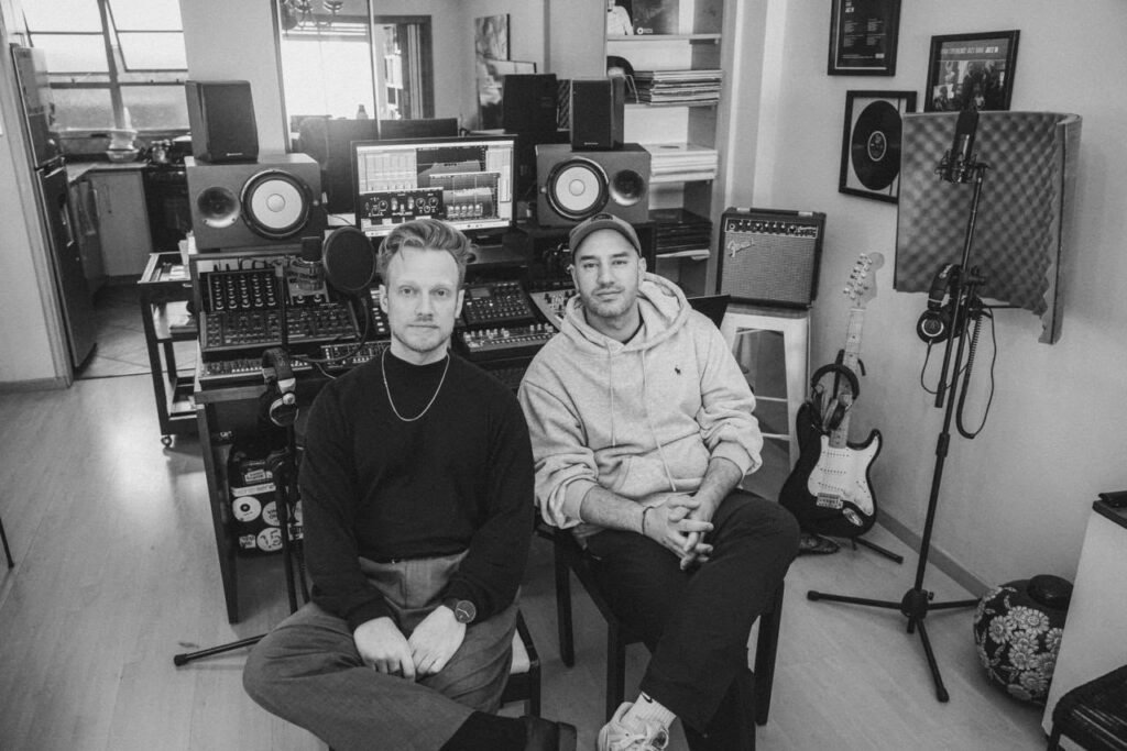 DFRA x Nick Weaver – Beautiful Place (Album) + 10 Questions DFRA x Nick Weaver – Beautiful Place (Album) + 10 Questions