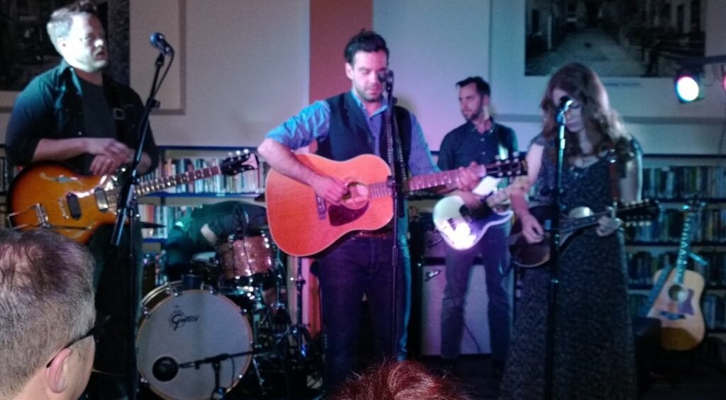 Classic Clips: The Lone Bellow Green Eyes and a Heart of Gold – Live at Paradise Rock Club, Boston, Massachusetts, 2013
