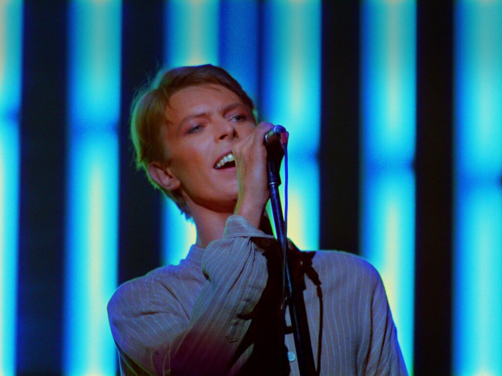 David Bowies 1978 Stage tour to be recreated in immersive arena experience – UNCUT